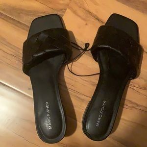 Black Marc Fisher block heel